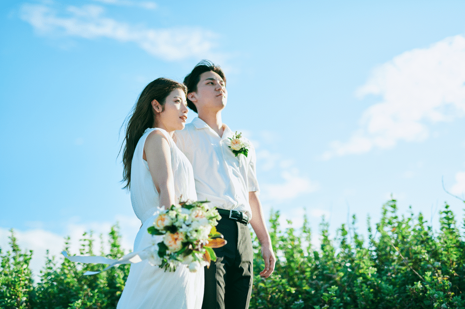 KJ With를 통해 만난 행복한 한일커플의 야외 웨딩 촬영 모습3